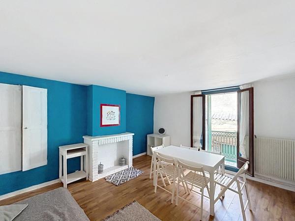 Maison de ville, Quartier Saint Aphrodise, 2 chambres