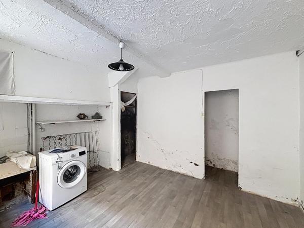Maison de ville, Quartier Saint Aphrodise, 2 chambres