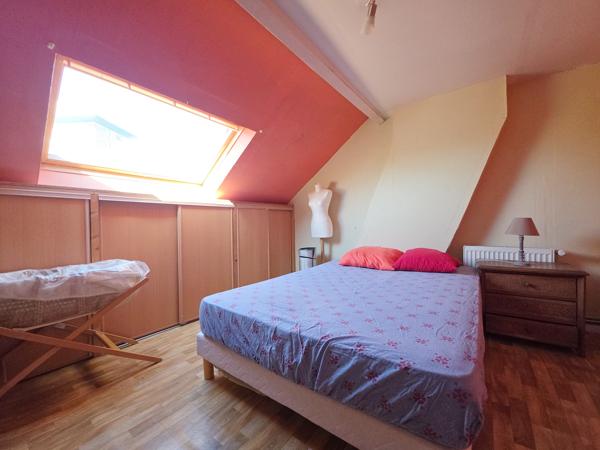 Maison
         7 pièces
        - 162 m² Exclusivité 309 000 € *