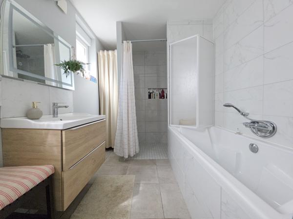 Maison
         7 pièces
        - 162 m² Exclusivité 309 000 € *