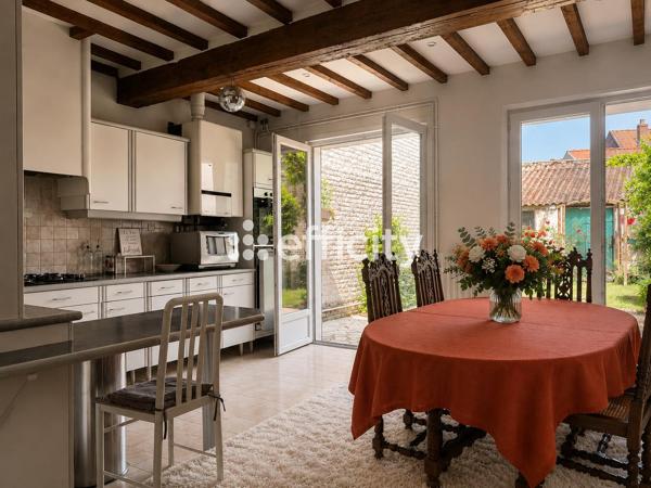 Maison
         5 pièces
        - 130 m² 399 000 € *