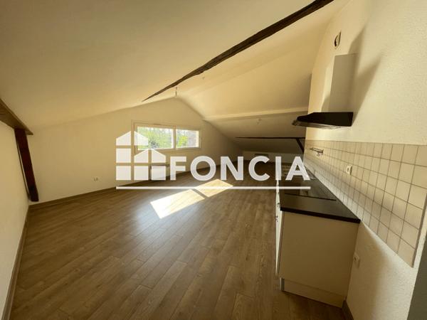 Location Appartement 3 pièces 63.26 m² - 21 RUE NOTRE DAME Lombez 32220