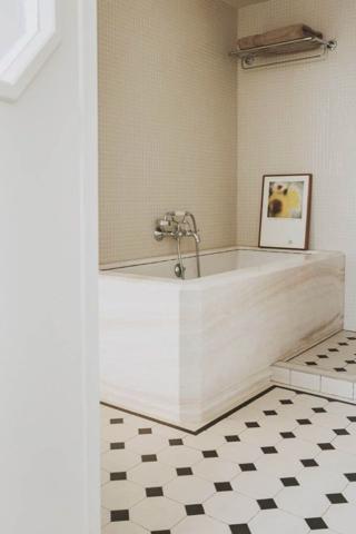 A vendre - appartement d'exception - 5 pièces - 141 m²  - sur jardin - Paris 75007 - Varenne
