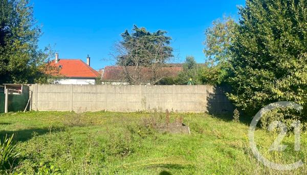 Terrain à vendre  367 m2 PONTAULT COMBAULT - 77