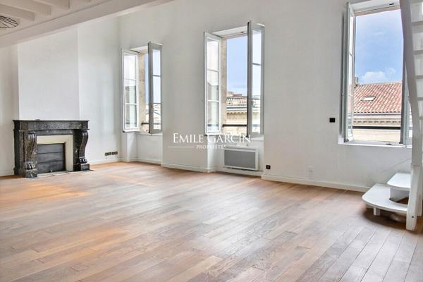Appartement avec ascenseur, cave et parking à vendre - Bordeaux Triangle d'Or
