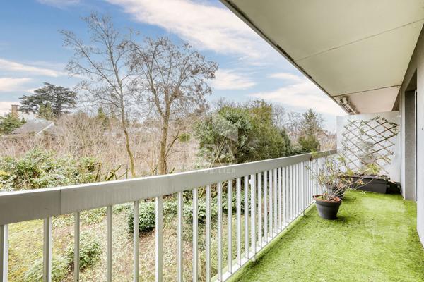 Appartement familial coup de coeur 5 pièces avec balcons et vues dégagées - Quartier Croix Bosset, Sèvres rive droite