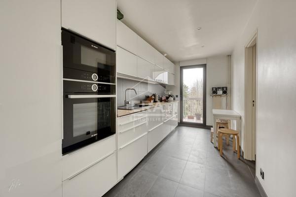 Appartement familial coup de coeur 5 pièces avec balcons et vues dégagées - Quartier Croix Bosset, Sèvres rive droite