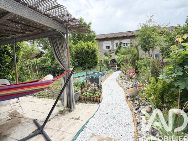 Maison à vendre 15 pièces 142 m² Cessieu