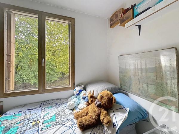 Appartement F3 à vendre  4 pièces - 60,63 m 2   CHATOU  - 78