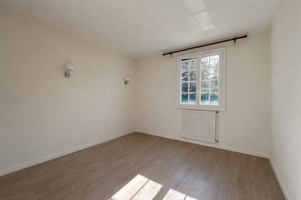 Rare et exceptionnel : Maison 4 chambres avec piscine et grand terrain au cœur de Bram. Bram (11150)