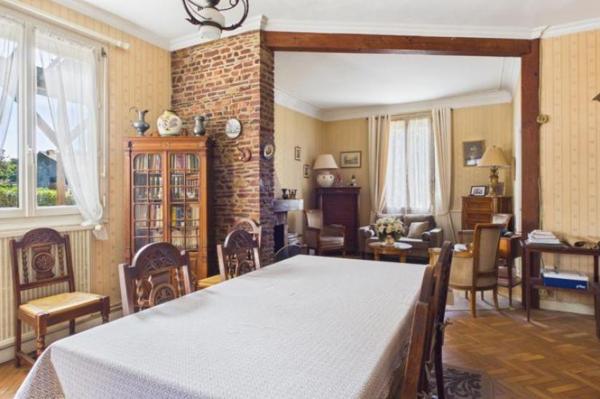 Vente - Maison 10 pièces 220 m 2 LE MANS (72000)