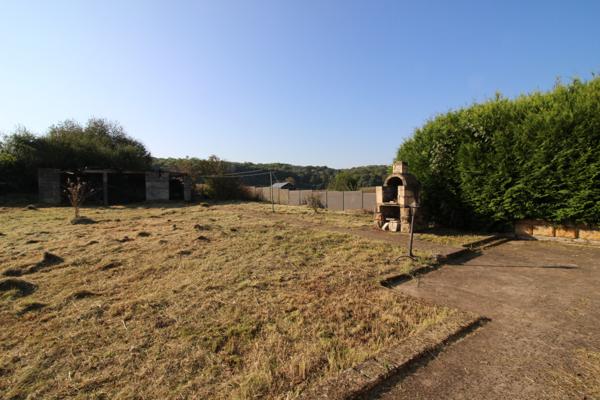 Bouzonville (57320) Plain-pied 5 pièces 95 m² sur sous-sol complet et jardin