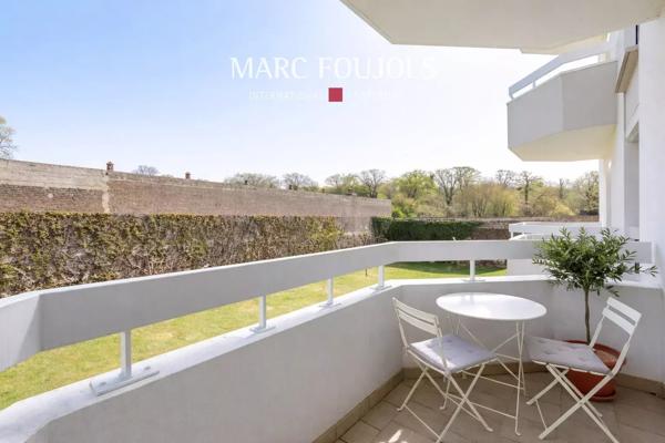 Chantilly -Appartement entièrement rénové – 3 chambres – 2 balcons