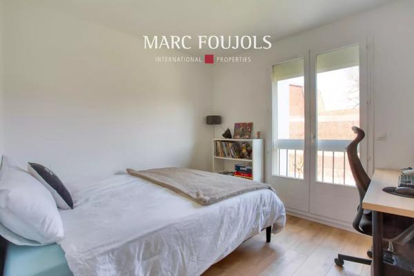 Chantilly -Appartement entièrement rénové – 3 chambres – 2 balcons
