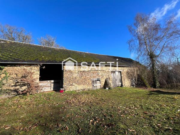 Grange d’environ 240m2 avec vue dégagée