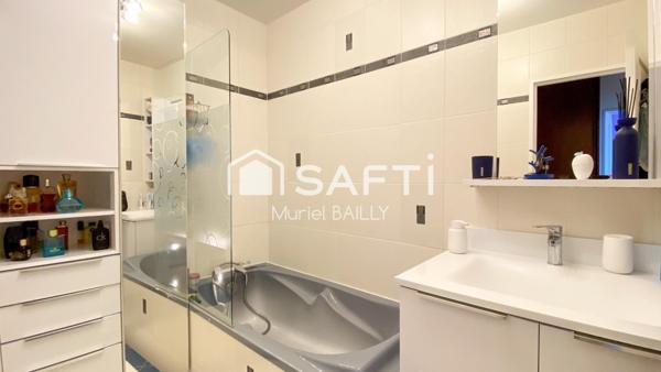 APPARTEMENT 2/ 3 CHAMBRES BALLAINVILLIERS VILLAGE