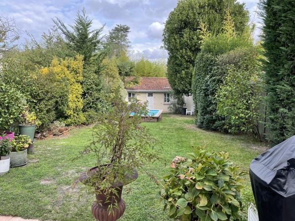 Maison à Caudéran 4 chambres, garage, jardin, piscine 575 000 €