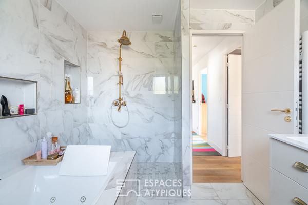 Maison contemporaine avec piscine