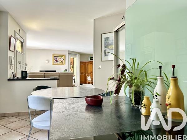Maison à vendre 7 pièces 141 m² Voiron