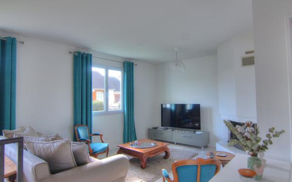 Maison à vendre    6 pièces • 112 m2 Saint-Denis-en-Val