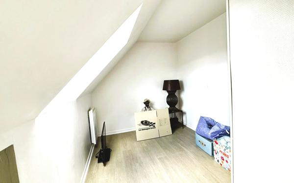 Maison à vendre    6 pièces • 112 m2 Saint-Denis-en-Val