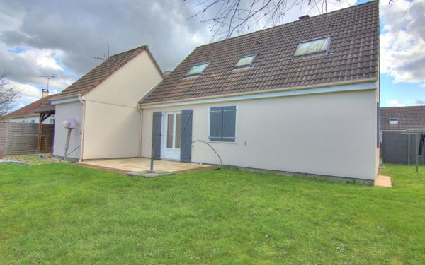 Maison à vendre    6 pièces • 112 m2 Saint-Denis-en-Val