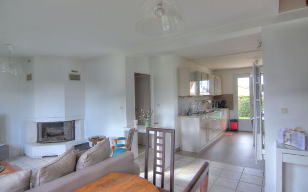 Maison à vendre    6 pièces • 112 m2 Saint-Denis-en-Val