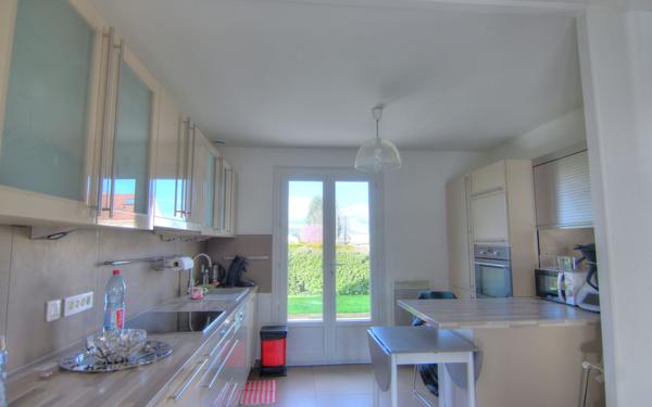 Maison à vendre    6 pièces • 112 m2 Saint-Denis-en-Val