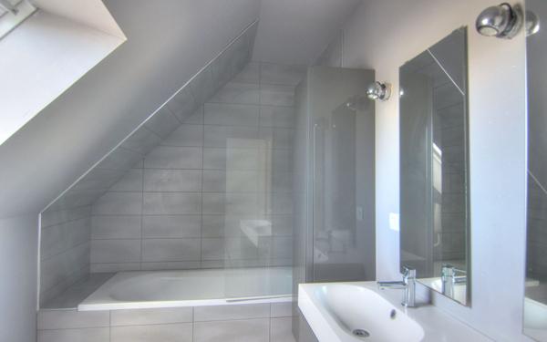 Maison à vendre    6 pièces • 112 m2 Saint-Denis-en-Val