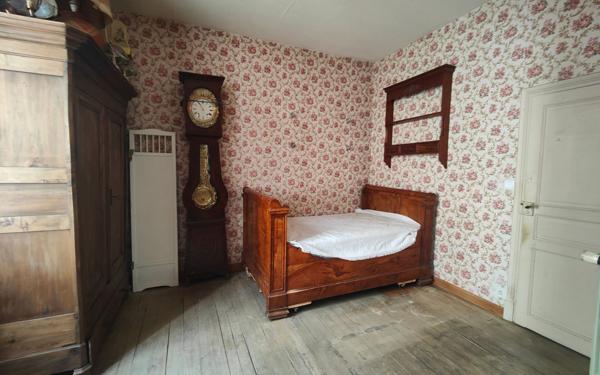 Maison à vendre    5 pièces •  Septfonds