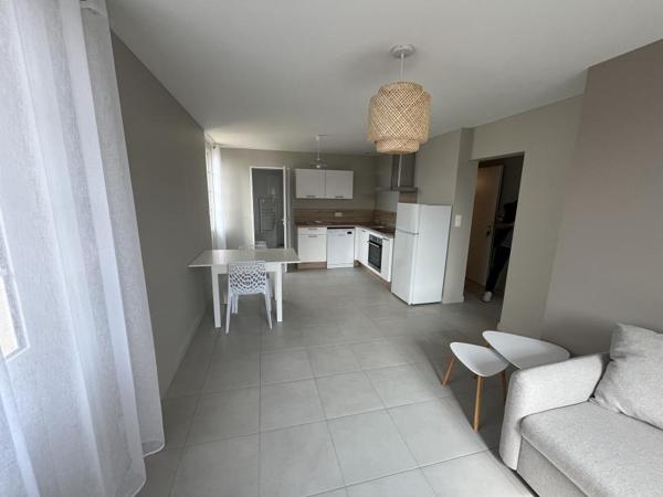 LOCATION T2 SEMI MEUBLE RODEZ SANS FRAIS D'AGENCE