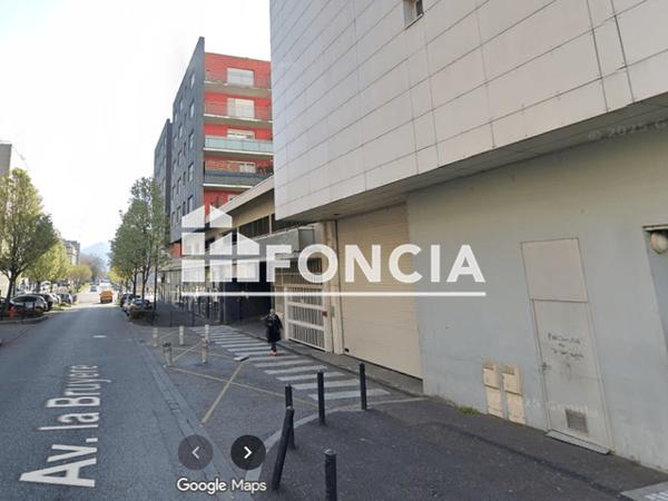 Location Parking 12 m² - 10B 12 12B AV MARIE REYNOARD Grenoble 38100