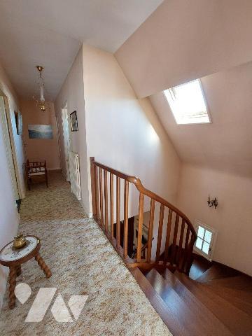 A VENDRE - Liffré (35 ) Maison 162 m² + sous-sol + garages + jardin.
Venez découvrir une très ...
