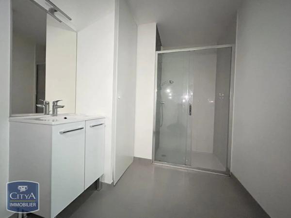 Appartement à louer 3 pièces 68.4m²