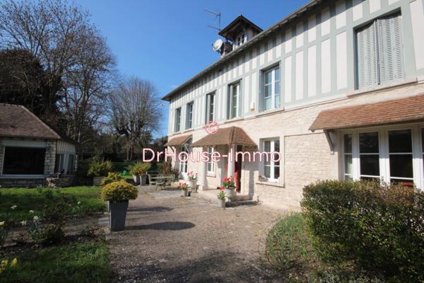 Maison à vendre 10 pièces de 258 m²