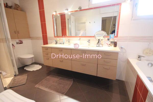 Maison à vendre 10 pièces de 258 m²