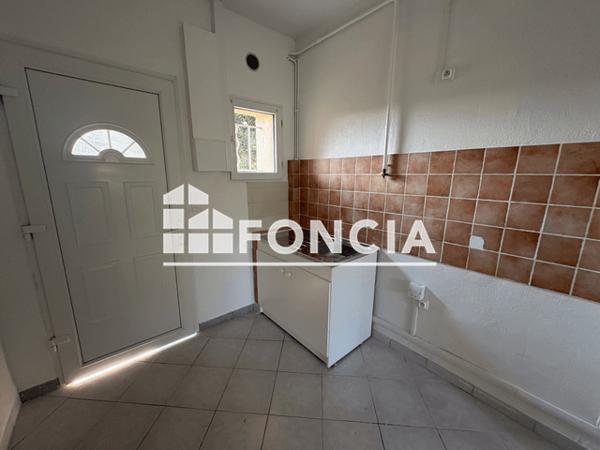 Location Studio 21.6 m² - LE MIREILLE Toulon 83000