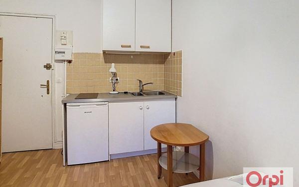 Appartement à vendre    1 pièce • 10,49 m2 Boulogne-Billancourt