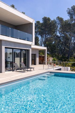 Contemporaine vue mer