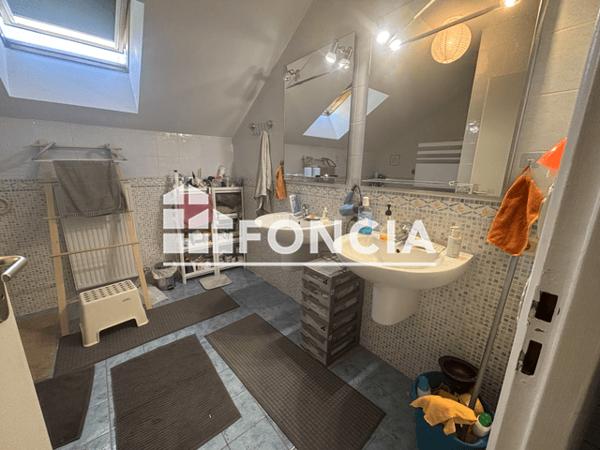 Location Maison 5 pièces 112.47 m² - 6 RUE DU PONT NOIR Saint Egreve 38120