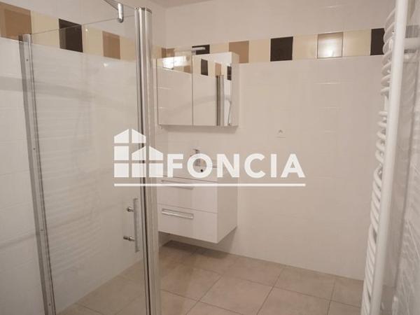 Location Appartement 3 pièces 78.99 m² - 96 RUE BOILEAU La Roche Sur Yon 85000