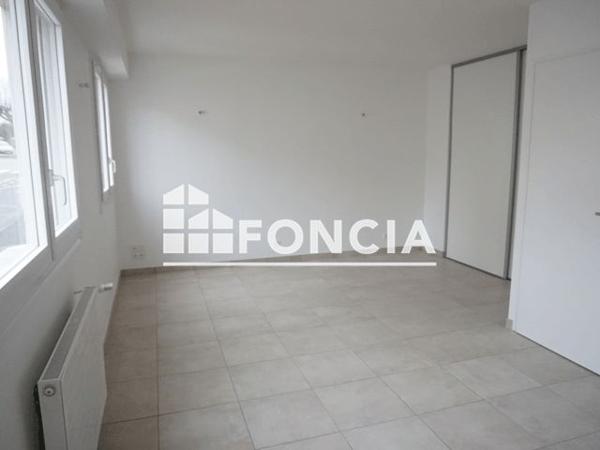 Location Appartement 3 pièces 78.99 m² - 96 RUE BOILEAU La Roche Sur Yon 85000