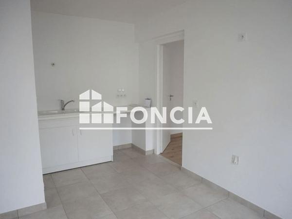 Location Appartement 3 pièces 78.99 m² - 96 RUE BOILEAU La Roche Sur Yon 85000