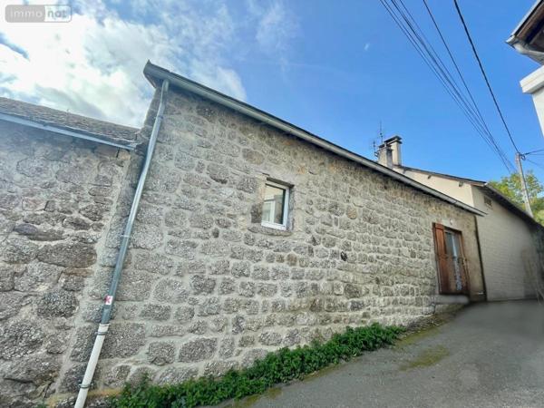 Maison à vendre à Monts-de-Randon en Lozère (48700), ref : 48032-192