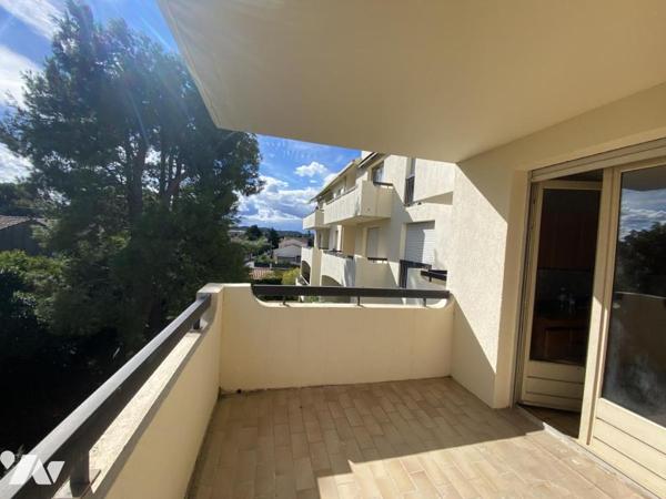 LES ANGLES, T4 avec terrasse à rénover