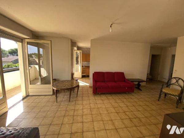 LES ANGLES, T4 avec terrasse à rénover