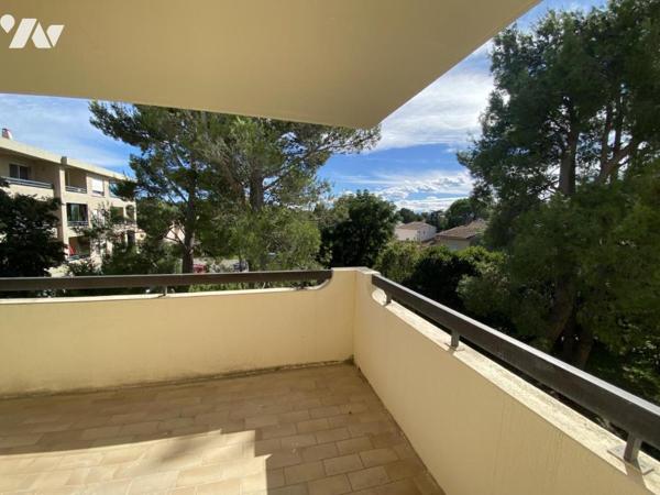 LES ANGLES, T4 avec terrasse à rénover