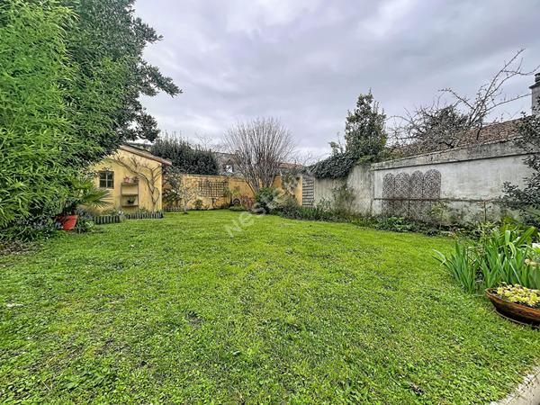 Saint Herblain Beauséjour / jolie maison 2 chambres / jardin / sous-sol et garage /