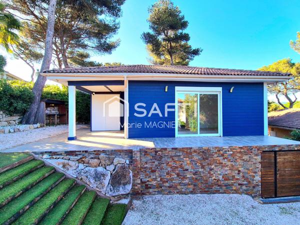 Beau Chalet  T3 - 2 chambres  de 50m2 entièrement rénové, sur terrain de 234m2 clôturé, au calme, avec piscine, à Gassin, proche commerces et plages