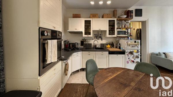 Appartement 2 pièces de 48 m² à Paris (75018)